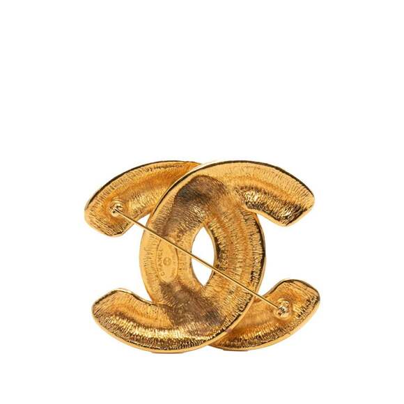 CHANEL Vintage Green Logo Brooch - Picture 2 of 4